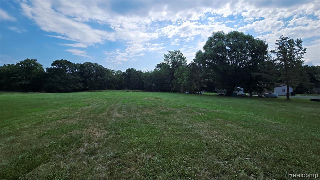 1695 Stoddard Road, Columbus, MI — Photo 32