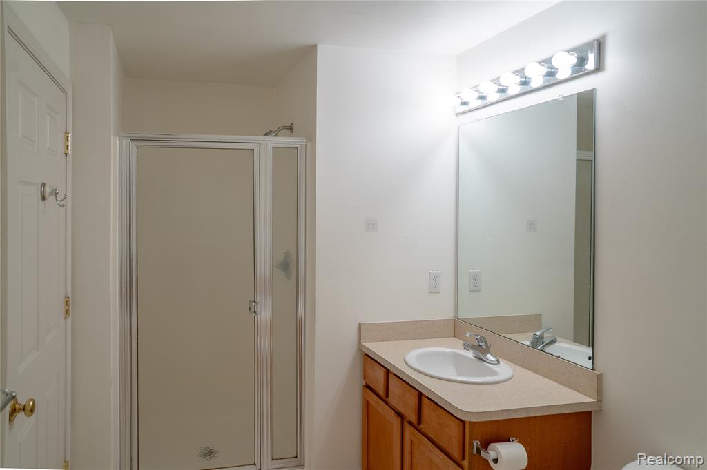 39658 ROCKCREST Lane, Northville, MI — Photo 17