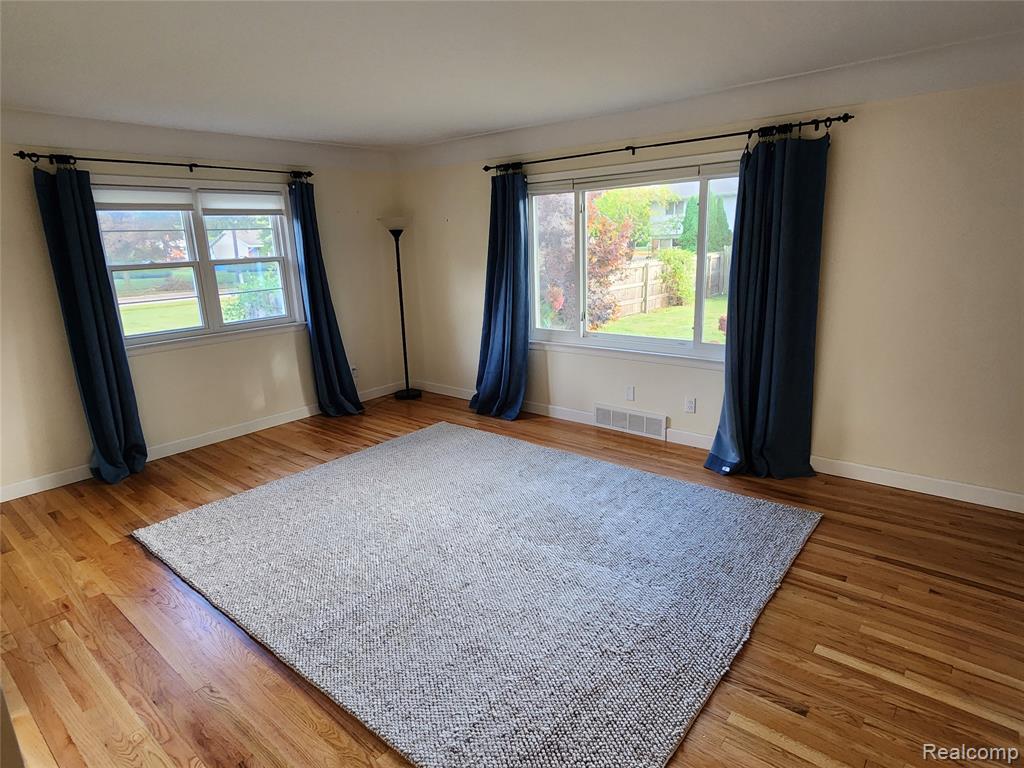 213 E Vates Street, Frankenmuth, MI 48734 — Photo 15