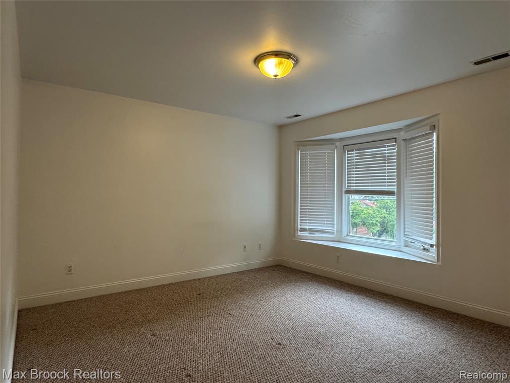 458 Laprairie Street, Ferndale, MI 48220 — Photo 16