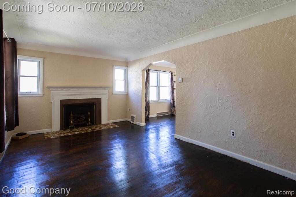 723 Pine Street, Wyandotte, MI 48192 — Photo 3