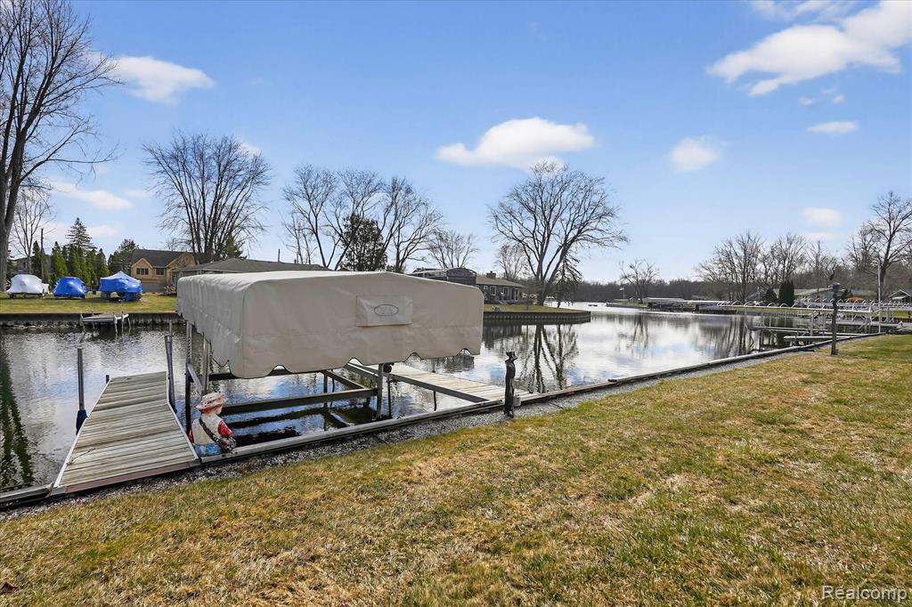 3318 Shawnee Trail, Pinckney, MI 48169 — Photo 5