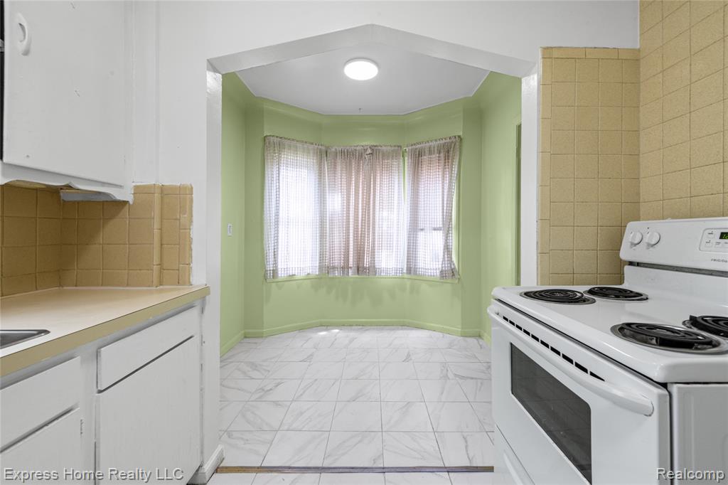 18590 Lumpkin Street, Detroit, MI 48234 — Photo 13