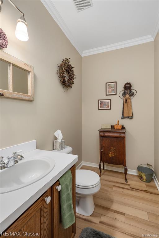 41769 Webster Court, Novi, MI 48377 — Photo 8