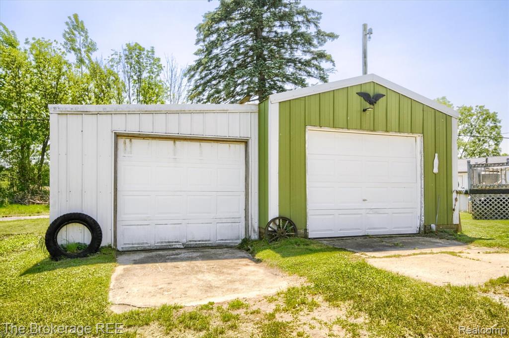 8114 WILSON Road, Otisville, MI 48463 — Photo 29
