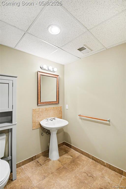 6086 Admiral Court, Washington, MI — Photo 40