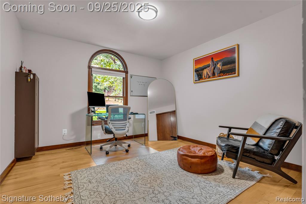 5226 Forest Valley Drive, Clarkston, MI 48348 — Photo 30