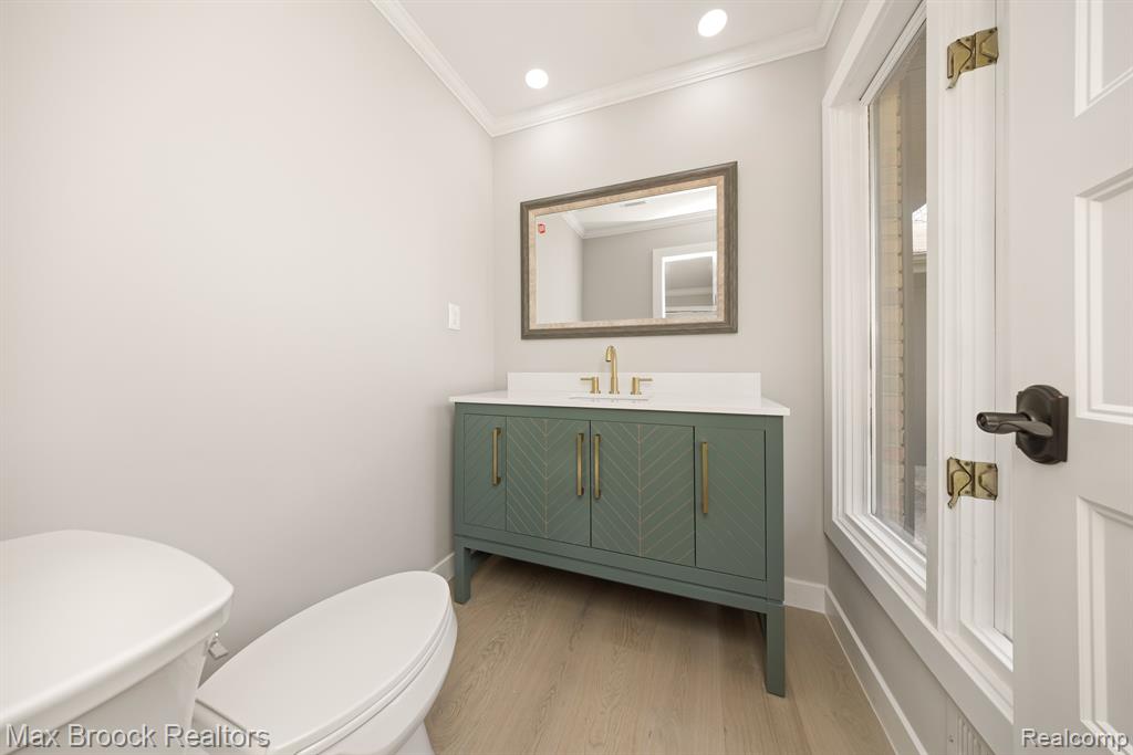 5240 CLARENDON CREST Street, Bloomfield Hills, MI 48302 — Photo 19