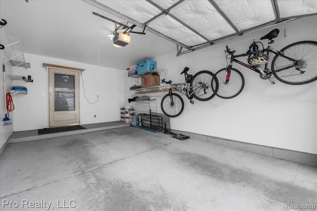 426 Marigold Circle, Westland, MI — Photo 25
