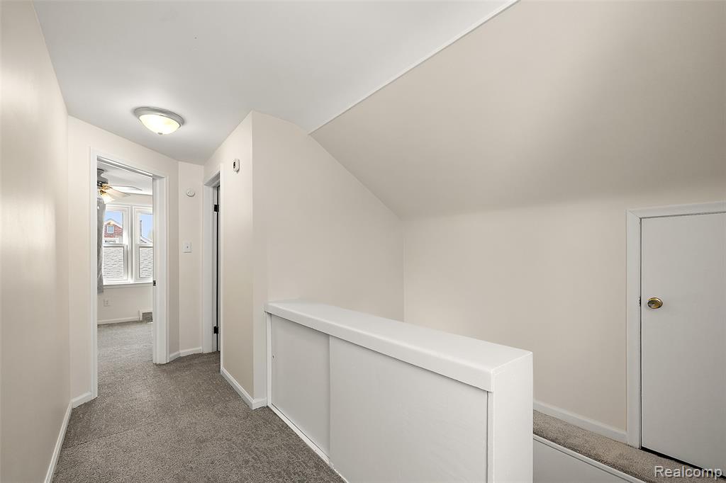 20879 Beaufait Street, Harper Woods, MI 48225 — Photo 24