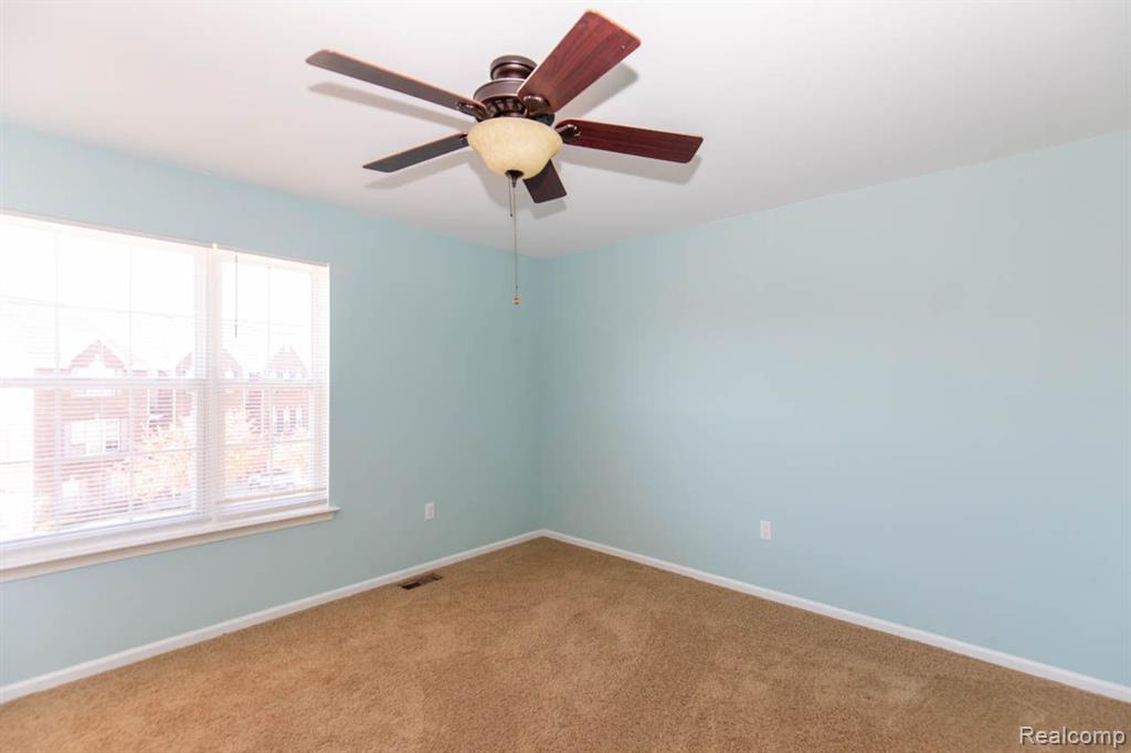 475 CHERRY ORCHARD Road, Canton, MI 48188 — Photo 37