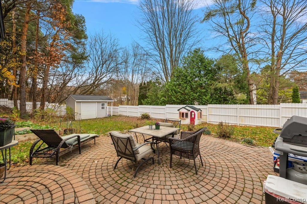 480 Timberwood Trail, Ortonville, MI 48462 — Photo 9