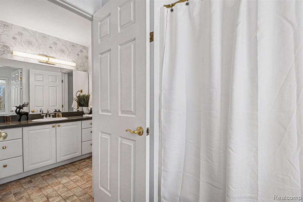 3880 Olde Farm Lane, Ortonville, MI 48462 — Photo 41