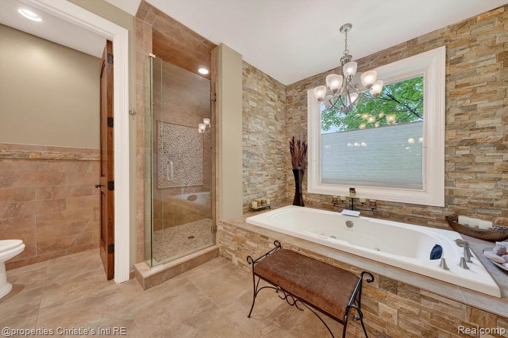 1330 Oxford Road, Beverly Hills, MI 48304 — Photo 23