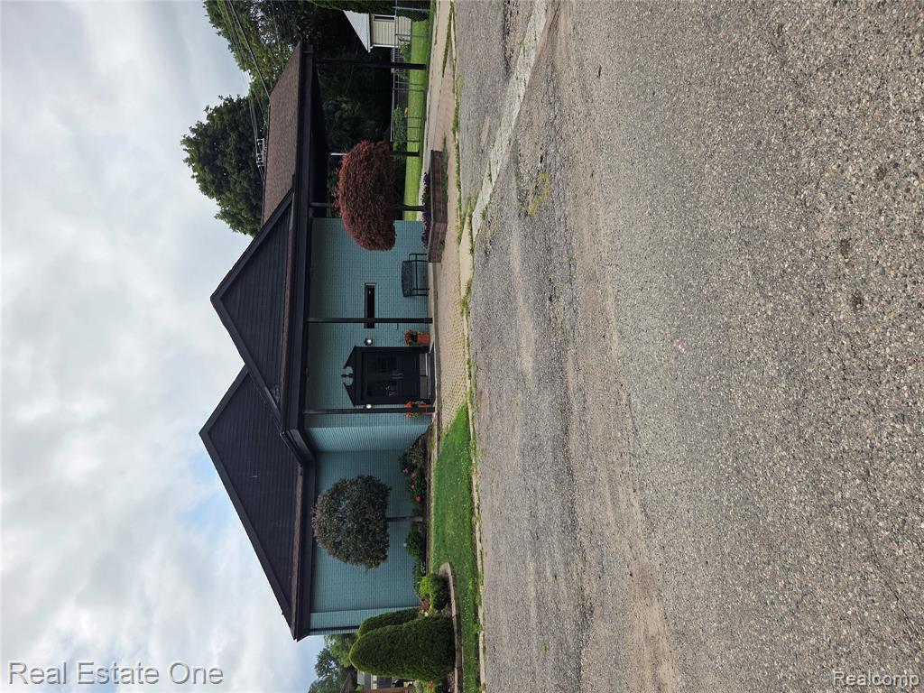 65 N Lynn Avenue