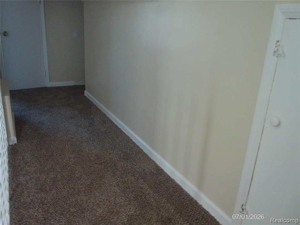 7535 REPUBLIC Avenue, Warren, MI 48091 — Photo 13
