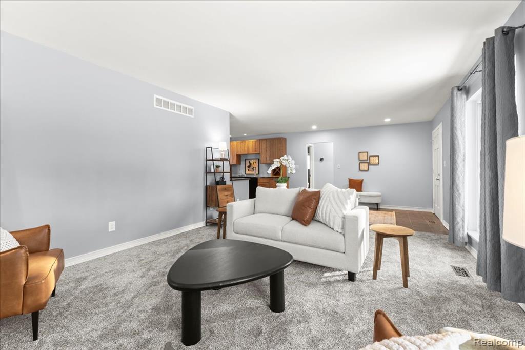 9240 Allen Road, Clarkston, MI 48348 — Photo 17