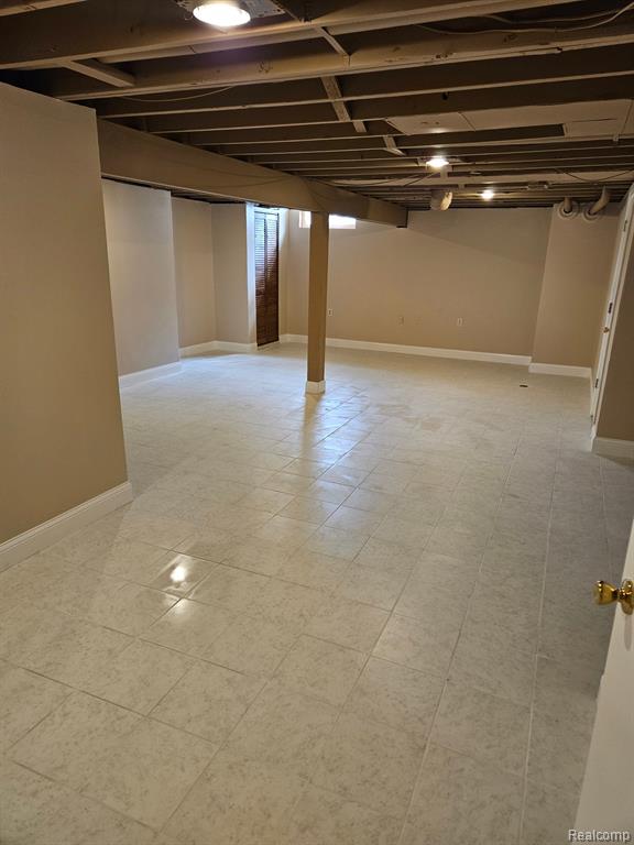 52913 CROSS CREEK Drive, Chesterfield, MI 48047 — Photo 11