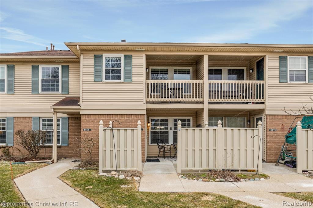 19272 Northridge Drive - Photo 2