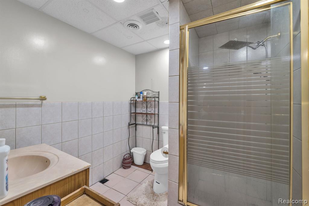 7511 Orchard Avenue, Dearborn, MI 48126 — Photo 36
