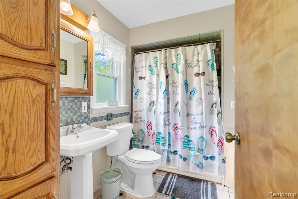 7489 Aspen Road, Lexington, MI 48450 — Photo 37