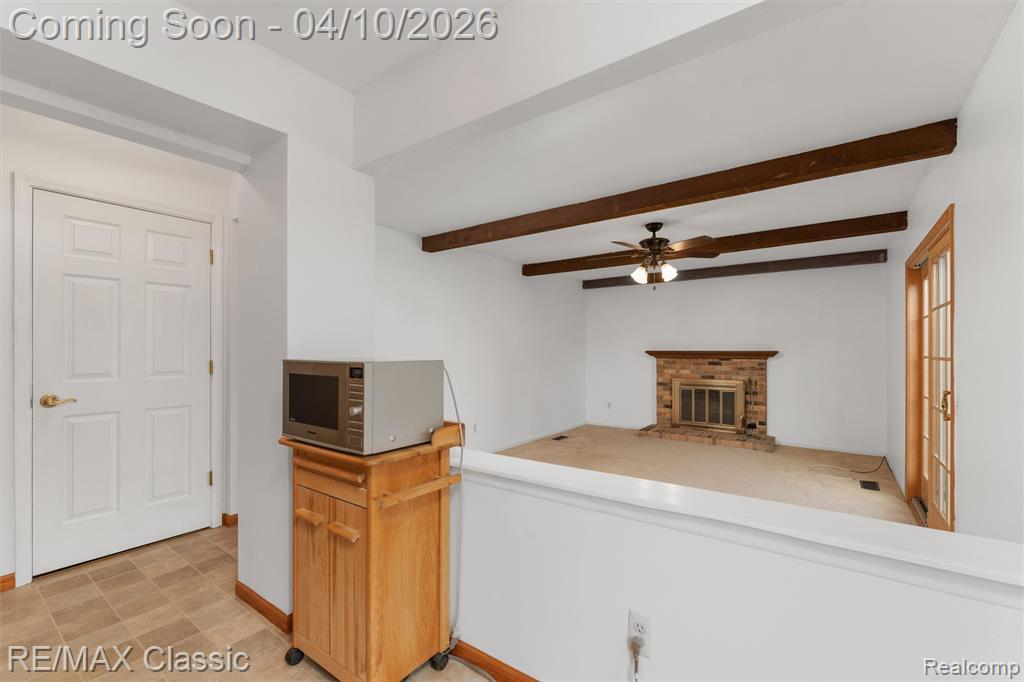 44640 Yorkshire Drive, Novi, MI — Photo 16