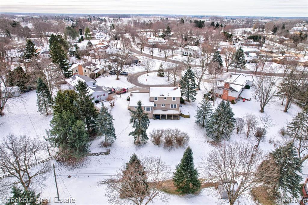 4 MARY LANE COURT, Frankenmuth, MI 48734 — Photo 2