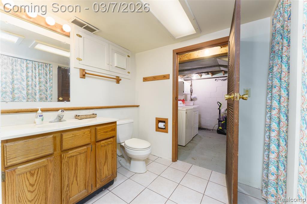 5851 Kinyon Drive, Brighton, MI 48116 — Photo 29