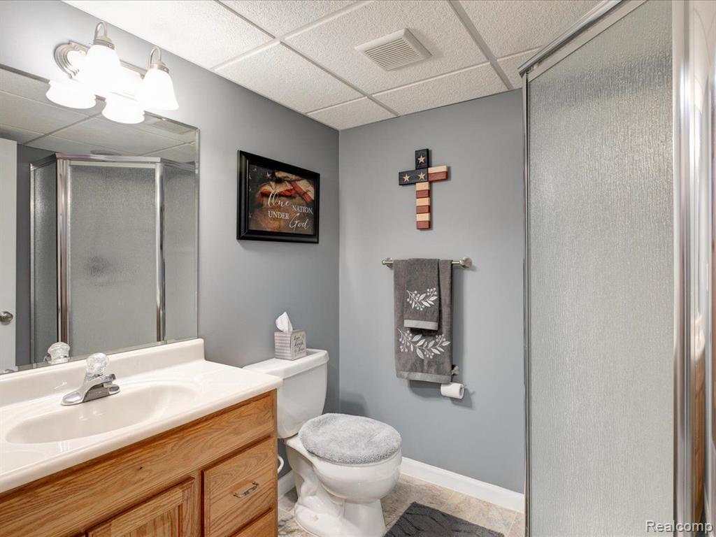 49275 SANTA ANITA Drive W, Chesterfield, MI 48047 — Photo 57