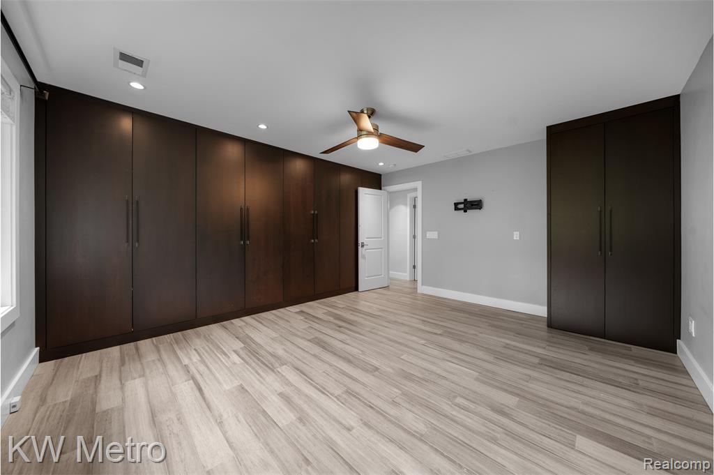 4096 CHESTNUT HILL Drive, Troy, MI 48098 — Photo 17