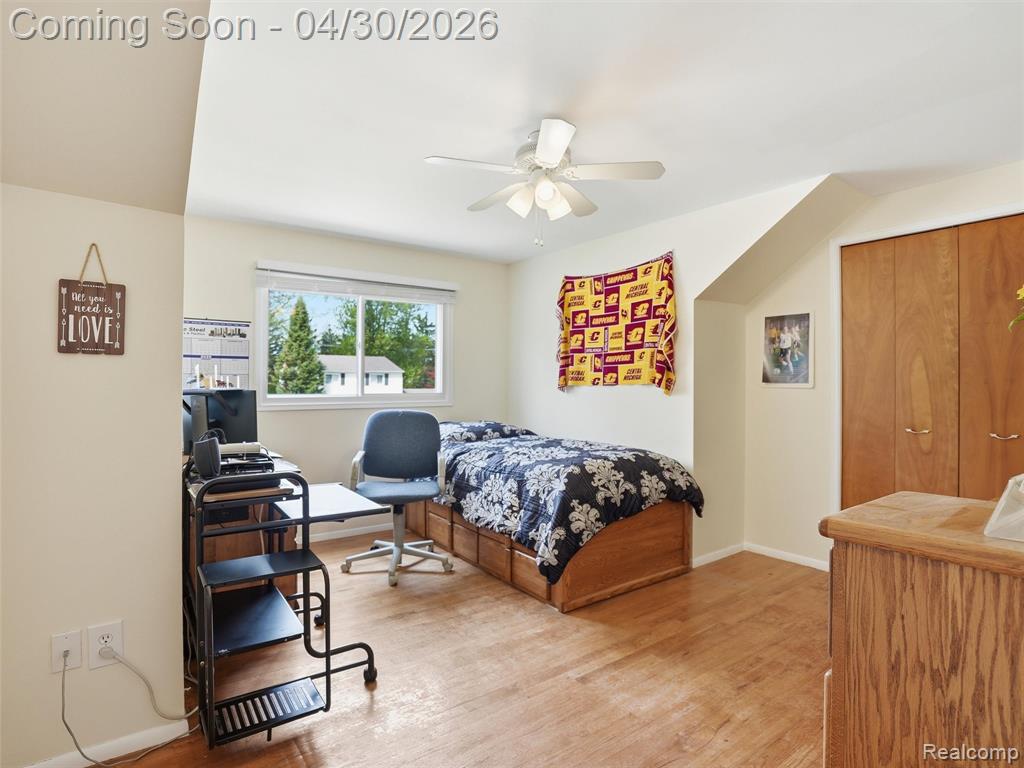 21222 Larkspur Street, Farmington, MI 48336 — Photo 26
