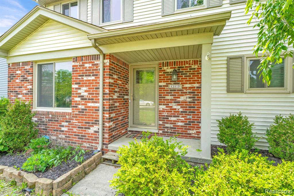 43819 Fredericksburg Street, Canton, MI 48188 — Photo 4