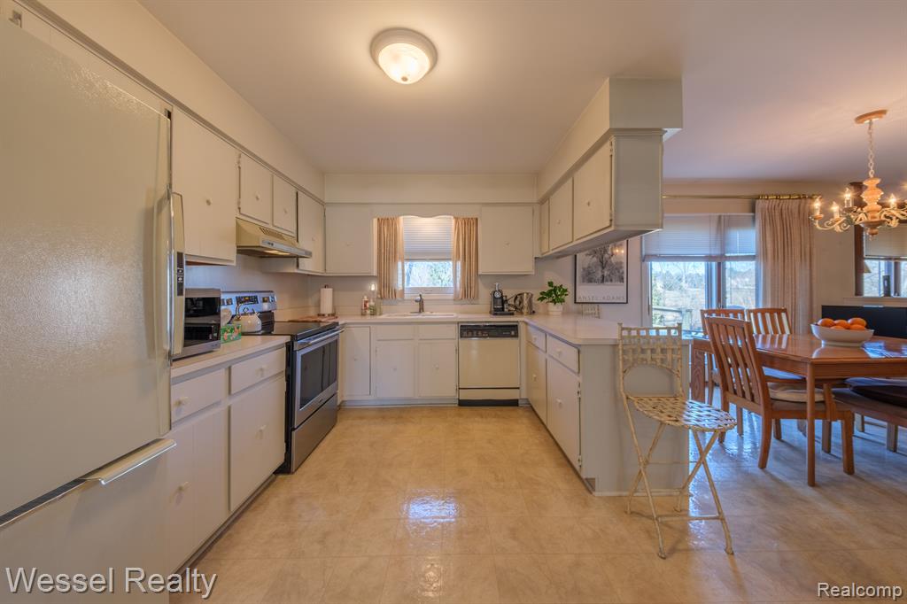 64549 LIMERICK Lane, Washington, MI 48095 — Photo 11