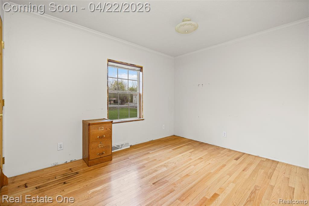 26996 Sumpter Road, Belleville, MI 48111 — Photo 20