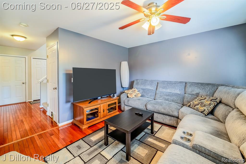 5778 Savoy Drive, Waterford, MI 48327 — Photo 15
