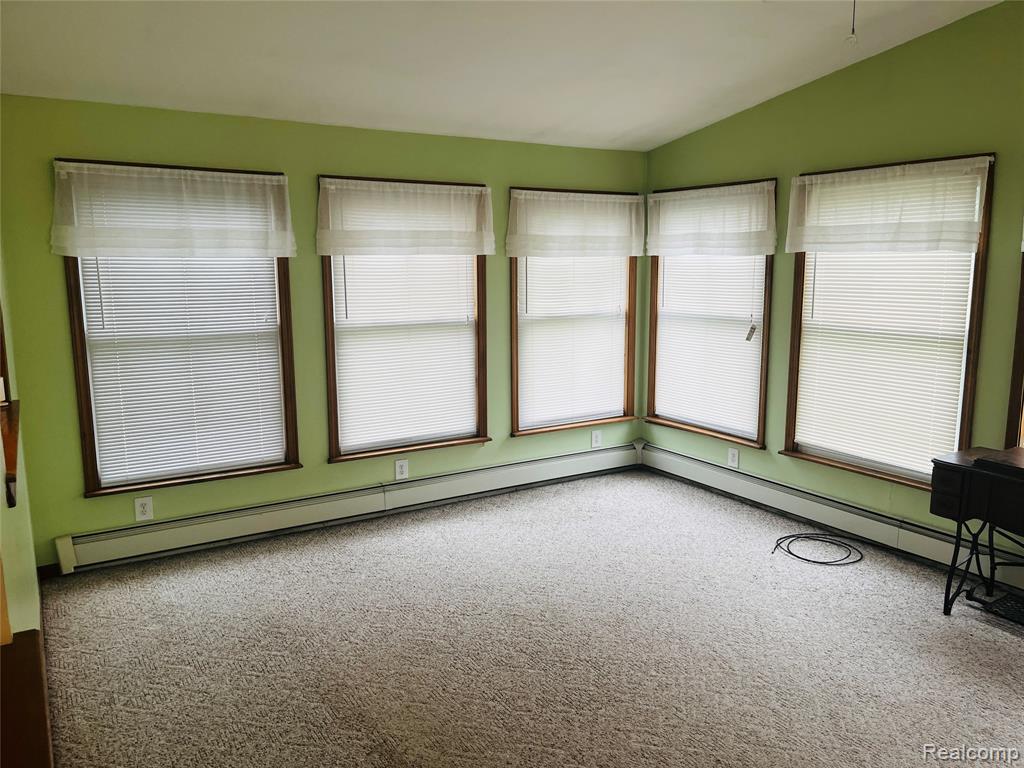14924 Hough Road, Allenton, MI 48002 — Photo 10
