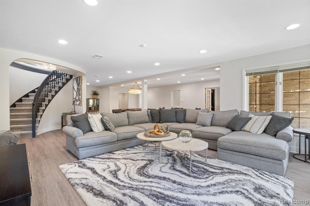 13648 EATON Drive, Plymouth, MI 48170 — Photo 32