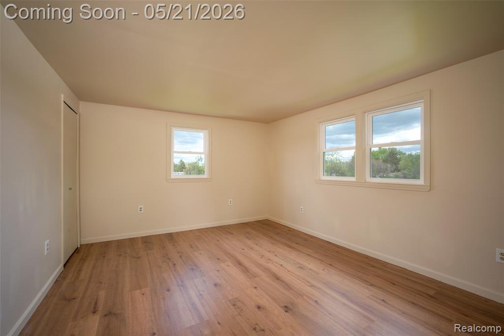 420 Wellsboro Street, Walled Lake, MI 48390 — Photo 23