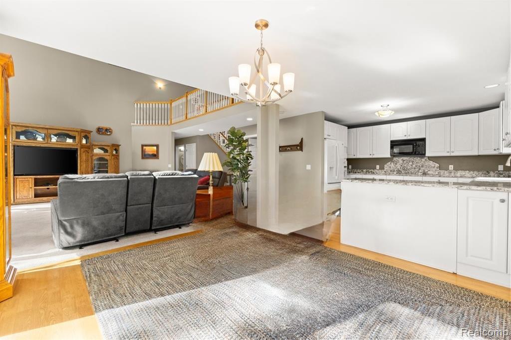 860 Galahad Drive, Ortonville, MI 48462 — Photo 20