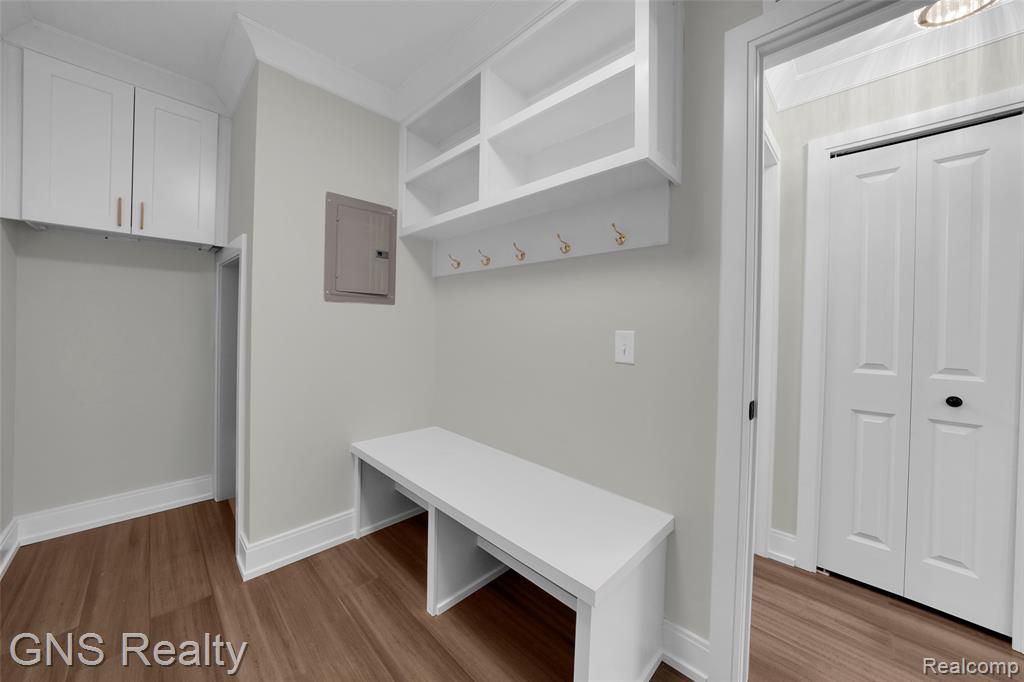 718 Devillen Avenue, Royal Oak, MI 48073 — Photo 21