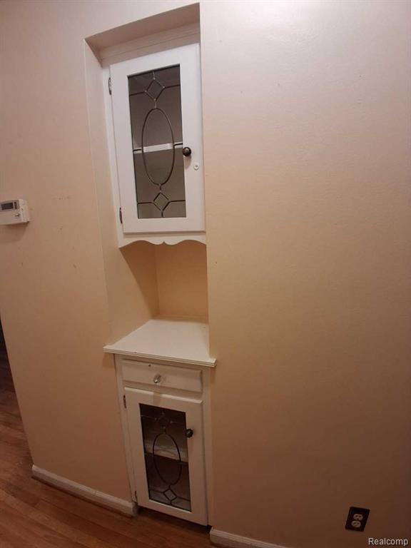 24231 Jerome Street, Oak Park, MI 48237 — Photo 20