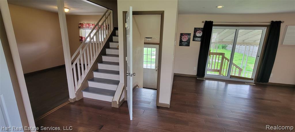 5901 Washington Street, Romulus, MI 48174 — Photo 8