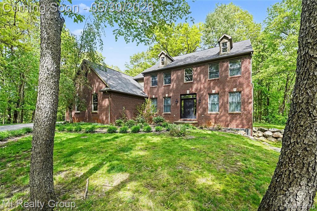 2215 High Meadows Drive, Ortonville, MI 48462 — Photo 2