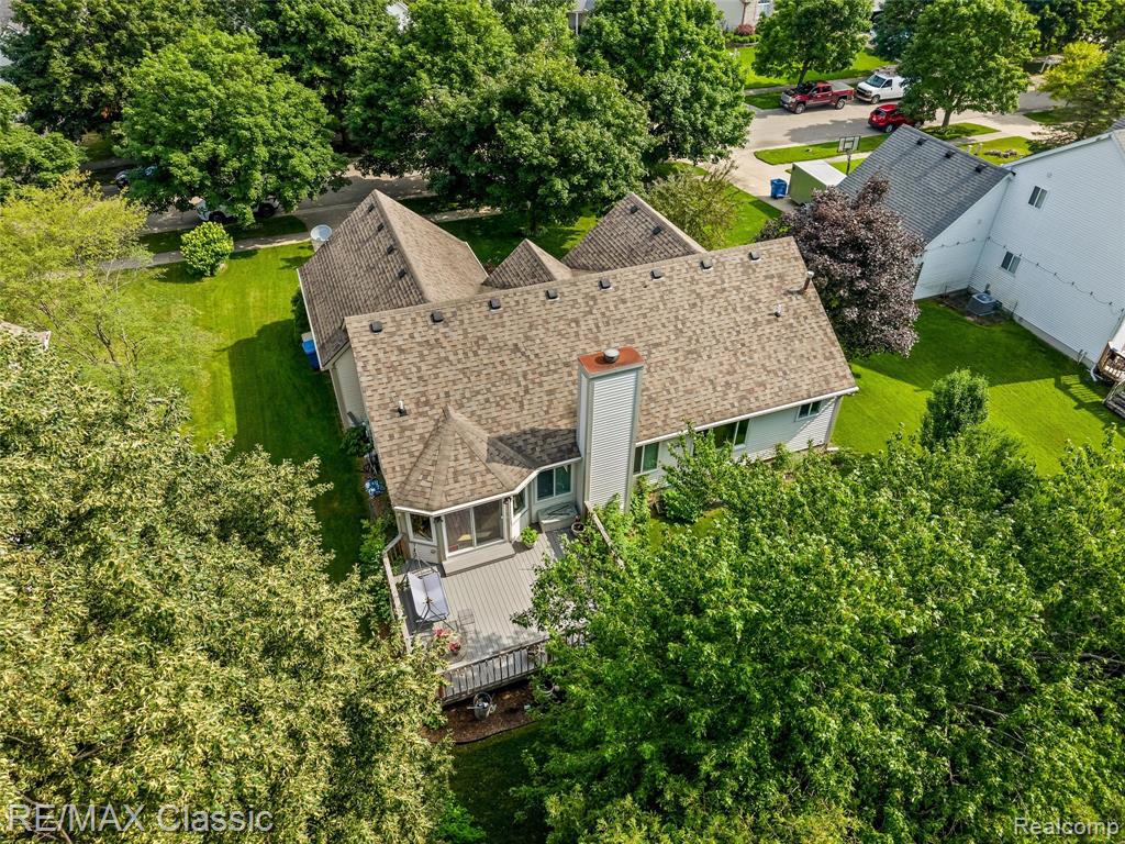 7671 Vamoco Drive, Waterford, MI 48327 — Photo 31