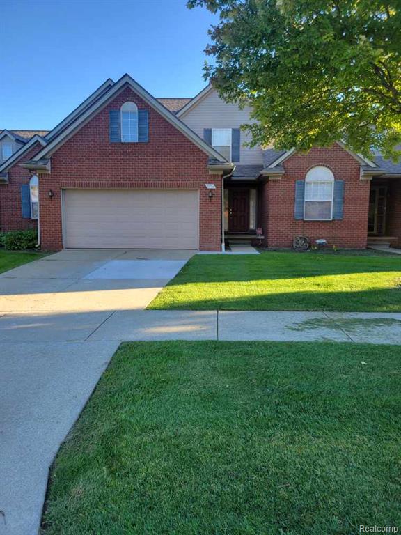 2732 Bluewater Street, Ypsilanti, MI 48198