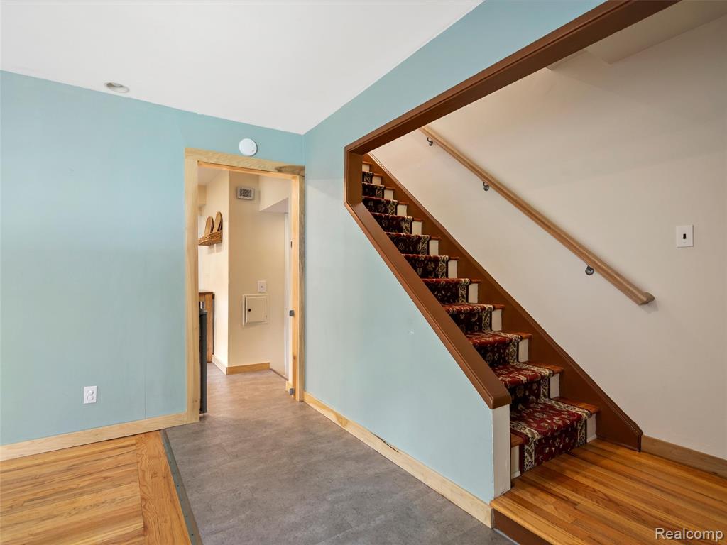 774 Southampton Court, Auburn Hills, MI 48326 — Photo 8