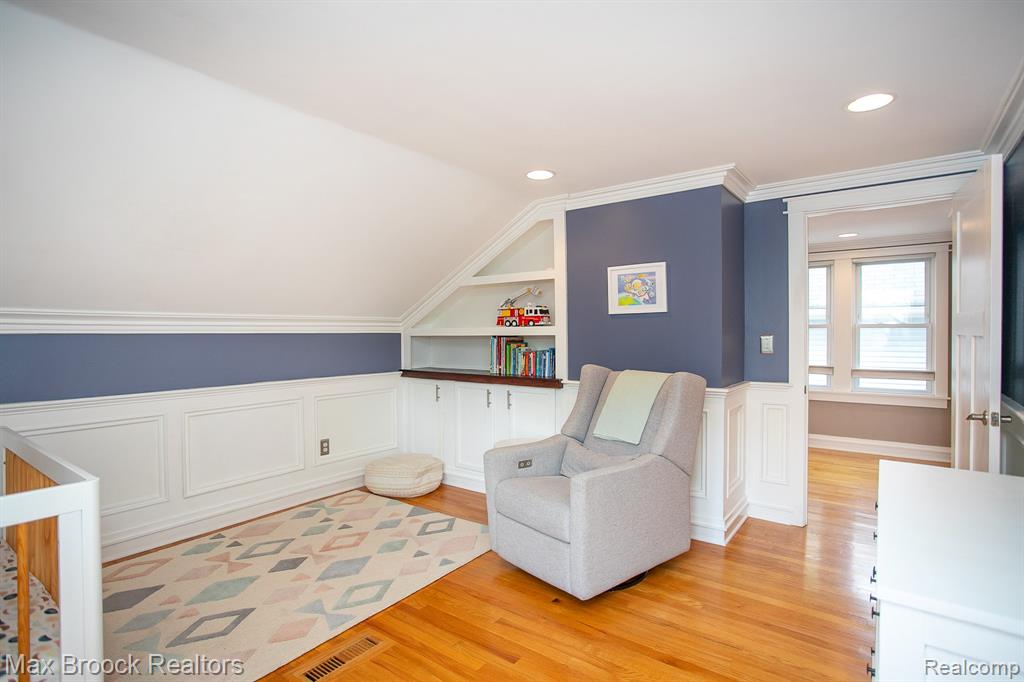 501 N Wilson Avenue, Royal Oak, MI 48067 — Photo 44
