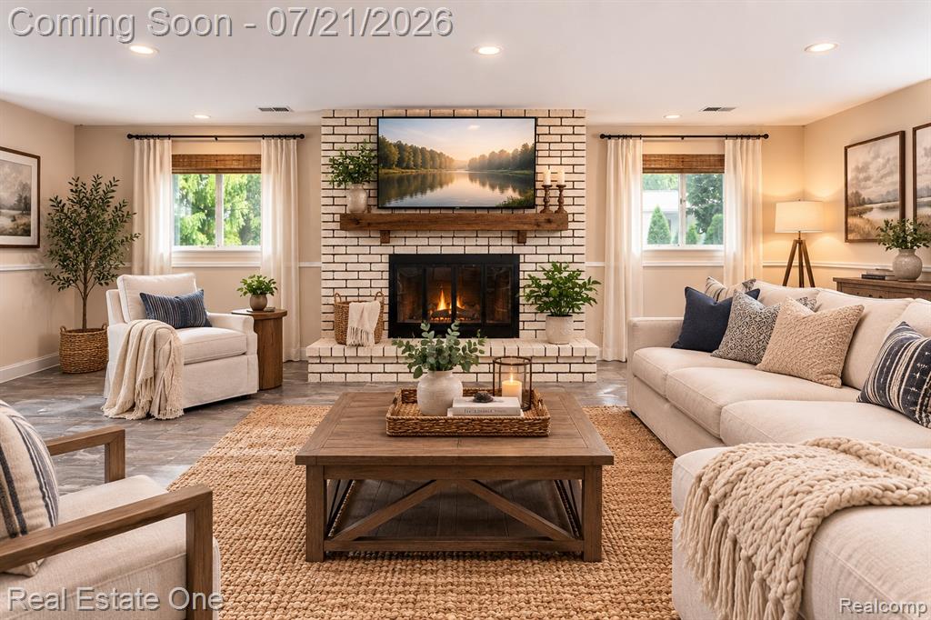 4069 Village Square, Brighton, MI 48114 — Photo 17