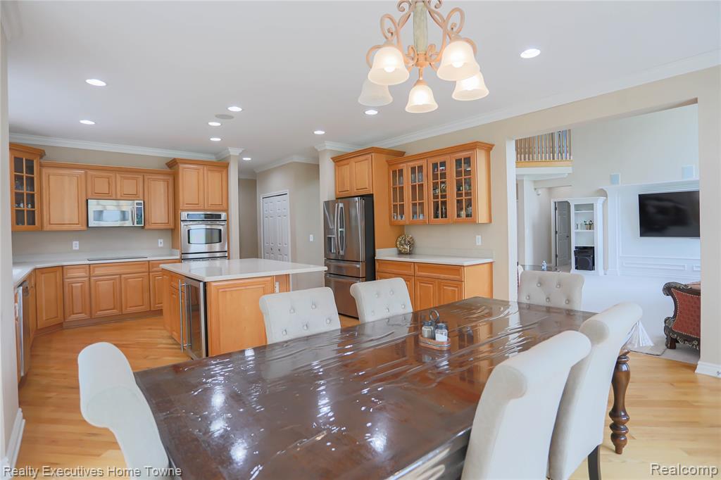 47909 Milonas Drive, Utica, MI 48315 — Photo 29