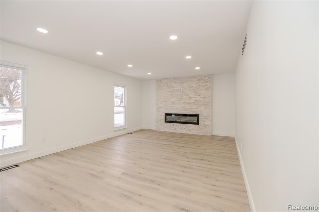 5590 Bayswater Road, West Bloomfield, MI — Photo 22